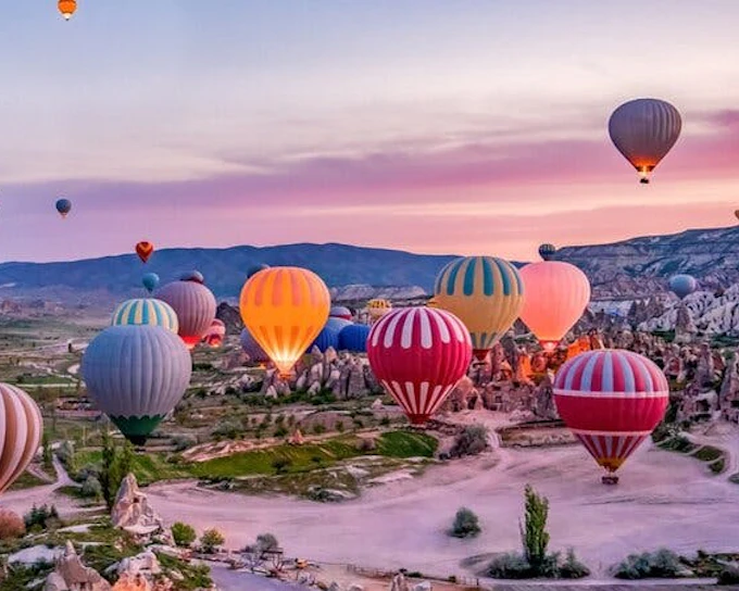 Private Multi-Day Guided Tour of Cappadocia and Göbeklitepe from Istanbul with Flights and Local Experiences