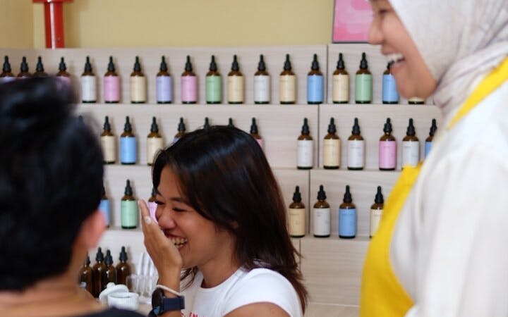 seminyak: perfume making experience in bali-2