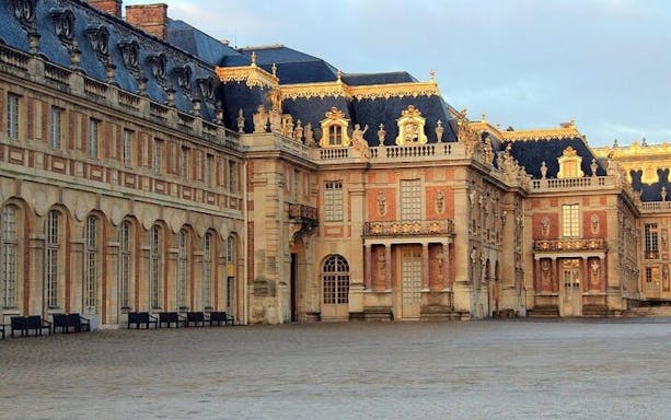 versailles palace skip the line guided tour from paris-4
