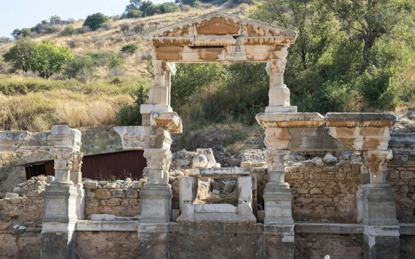 Ephesus Self-Guided Audio Walk: Library of Celsus, Great Theater and Curetes Street from the Upper Gate