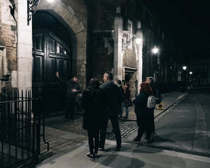 Little Venice Guided Ghost Walk Along the Canals