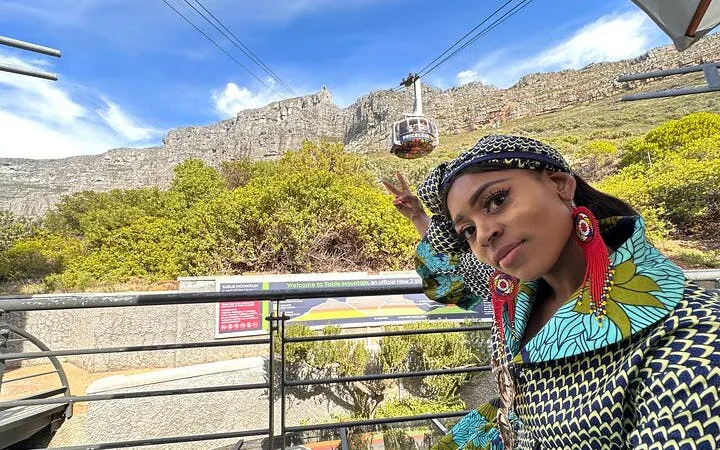 guidet gruppetur til table mountain i cape town, pingvinene på boulders beach og cape point med henting fra hotellet-9