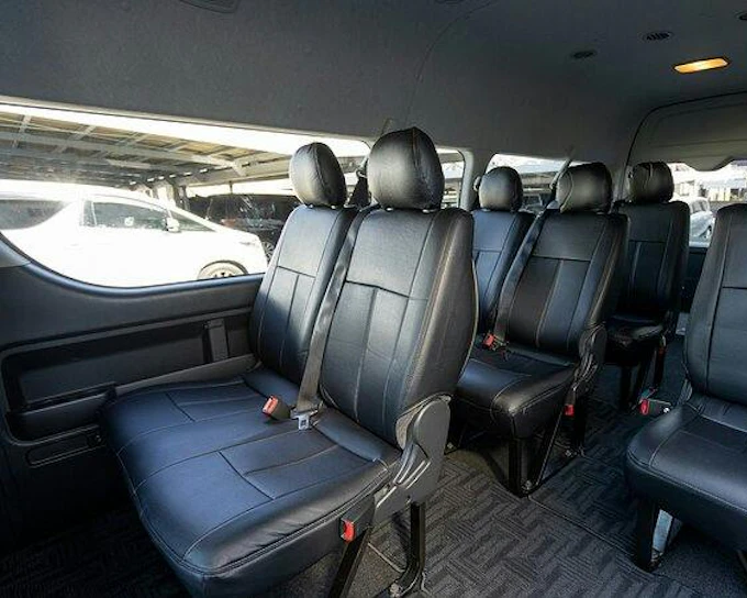Osaka 5-Hour Private Charter with Kansai Airport or Osaka Port Transfer