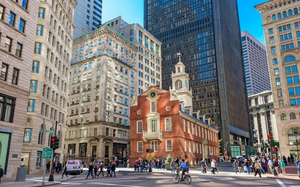 Historical Boston: Self-Guided City Exploration Game