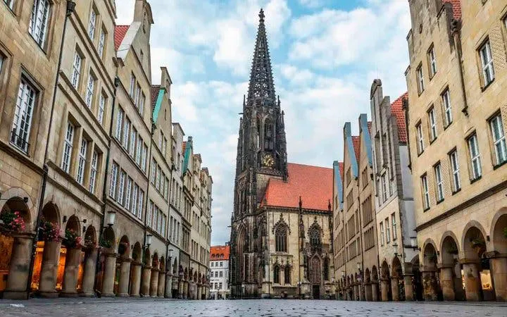 Münster Self-Guided Walking Tour on Mobile App