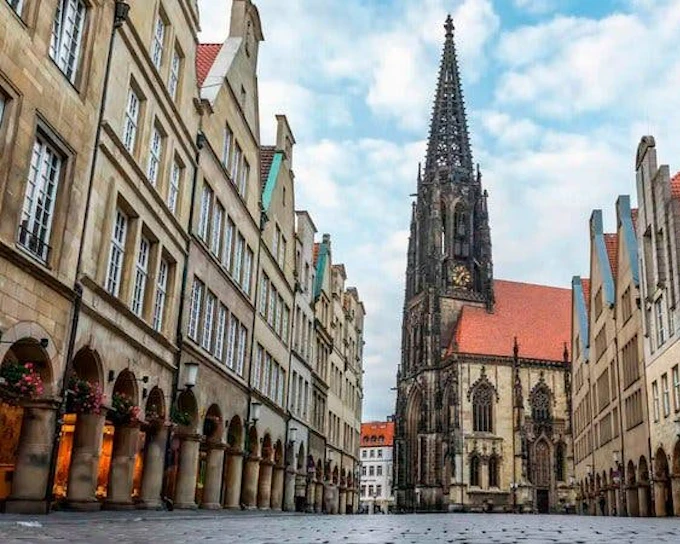 Münster Self-Guided Walking Tour on Mobile App (Product 53910)