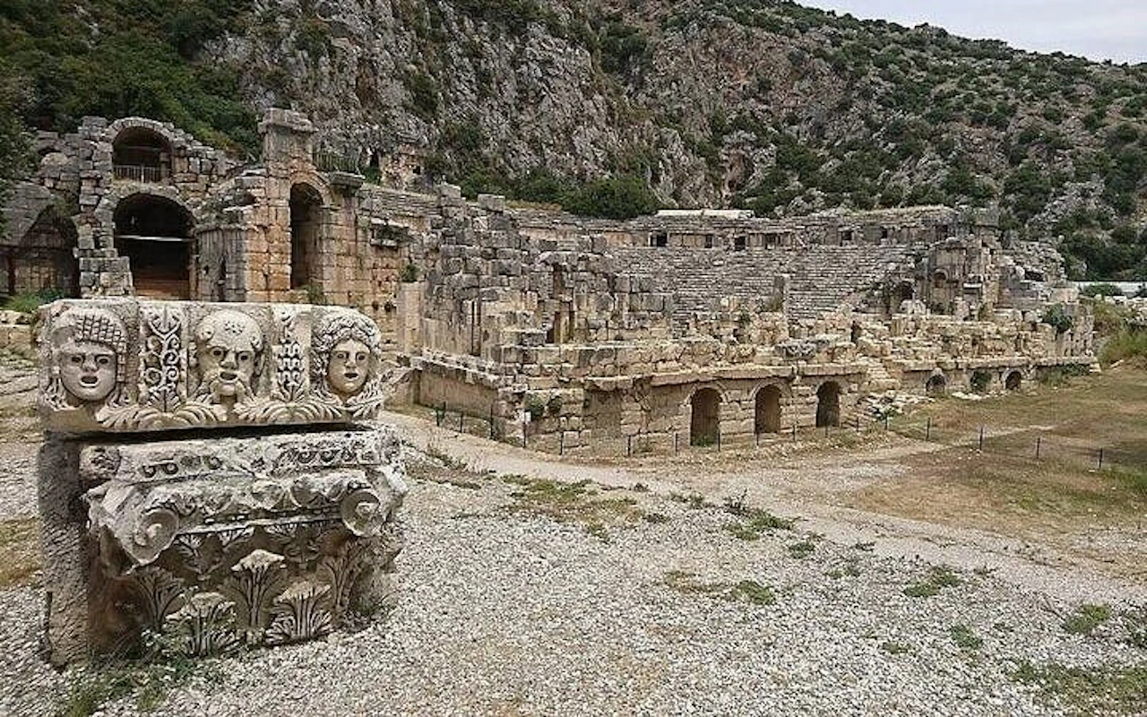 Excursion d'une journée à la cité engloutie de Kekova, à Demre et à Myra à partir d'Antalya — 3
