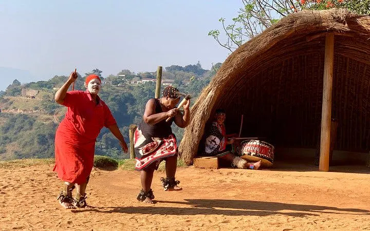 Durban Safari Tour: Natal Lion Park, Birds of Prey, Tala Game Reserve & PheZulu Cultural Experience Image 10