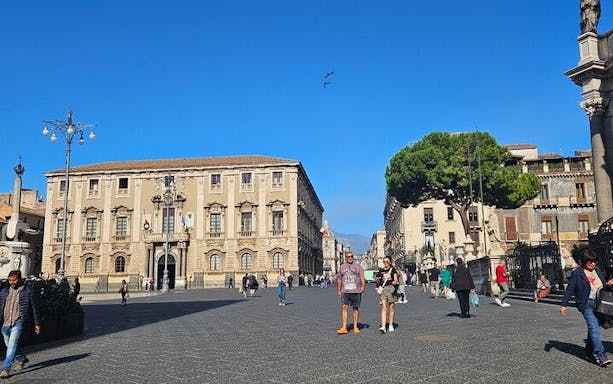 catania markets and street food walking tour with tastings and cultural highlights from taormina-5