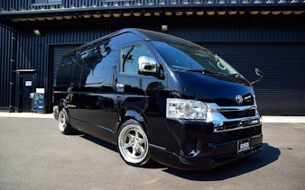 Van for Nagoya private airport transfer between Nagoya City and Chubu Centrair or Komaki Airport.