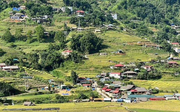 Sapa terraced rice fields and village view, Ta Van homestay area, Vietnam.