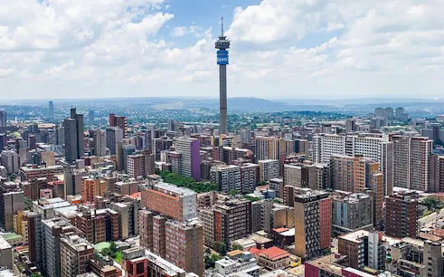 johannesburg guided city tour with soweto highlights and apartheid museum-1