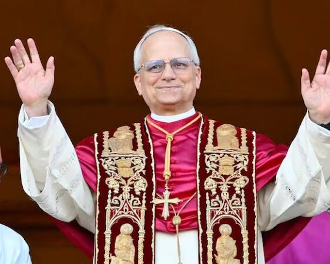 Vatican Papal Audience Reserved Spot Small-Group Guided Tour Spain