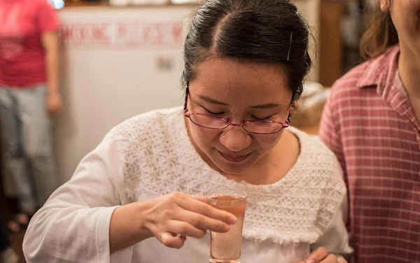 Kyoto Night Food Walking Tour: 3-5 stops, 10+ Local Dishes