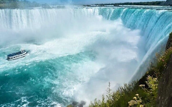 visite guidée à pied des chutes du niagara avec billets pour la tour en bateau « maid of the mist » (côté américain)-2