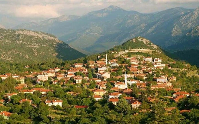 Altınbeşik Cave & Ormana Village Tour from Side