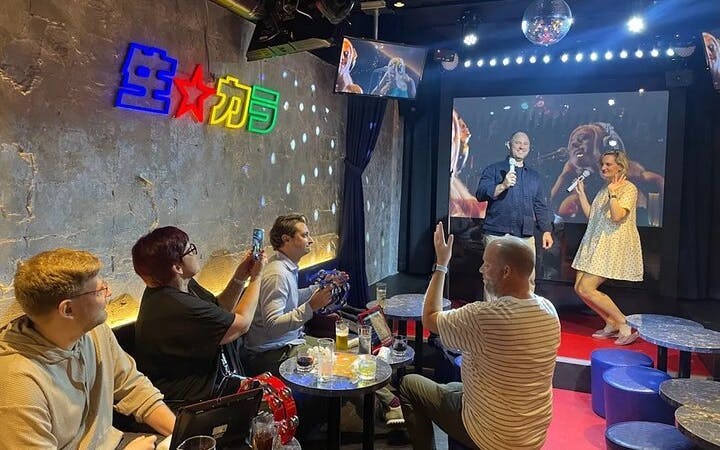 tour de bares por tokio en shinjuku (bebida ilimitada + cena)-3