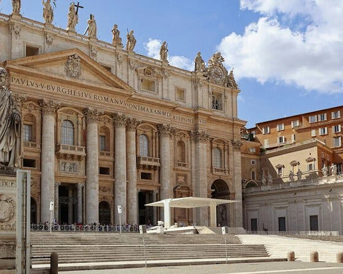 Rome Walking Tour of St. Peter’s Square, Castel Sant’Angelo, Pantheon