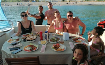private luxury yacht tour in alanya-3