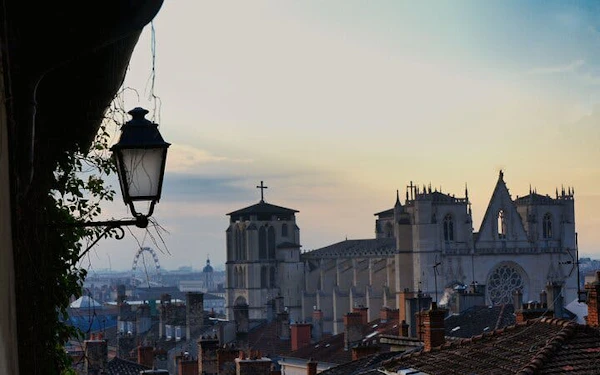 Haunted Lyon: Self-Guided City Exploration Game