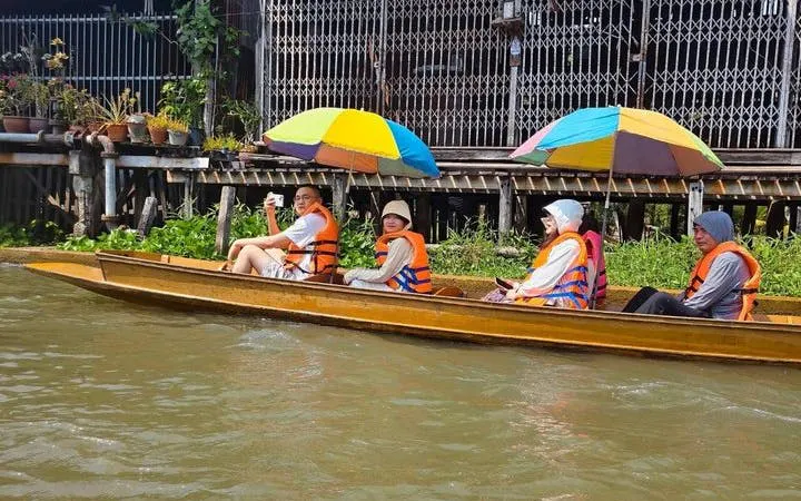 privat: ganztägige tour zum maeklong railway market und nach ayutthaya-6