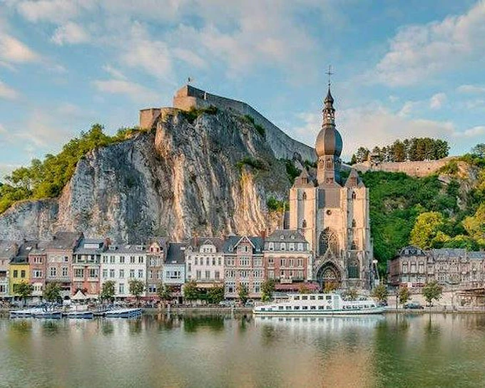 Luxembourg and Dinant Guided Day Trip from Brussels – Historical and Cultural Sites Tour (Product 55844)