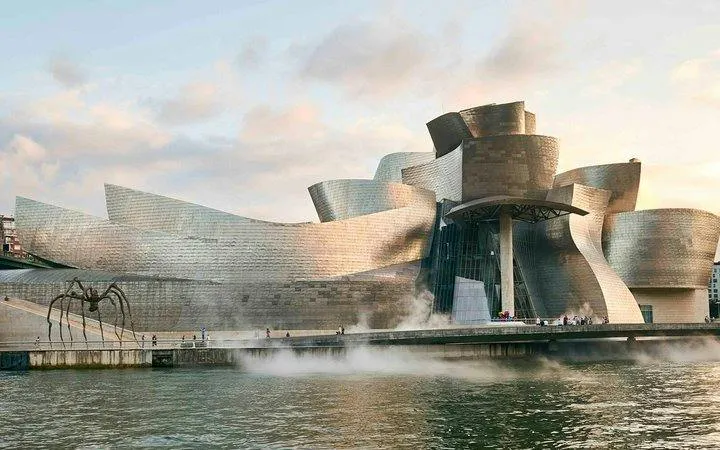 Guggenheim Museum Bilbao Tickets with Gelato Tasting