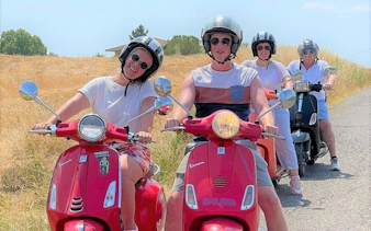 ab florenz: vespa-tour durch die toskana in kleingruppe mit mittagessen und wein-2