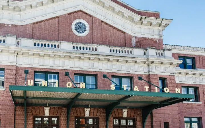 Union Station facade in Seattle, part of the Gold Rush city exploration game.