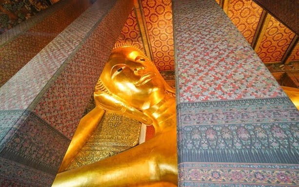 tour guidato a piedi a bangkok: wat pho, wat arun e il mercato dei fiori-2