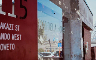 johannesburg guided city tour with soweto highlights and apartheid museum-4