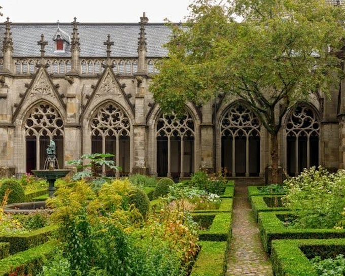 Utrecht Self-Guided Walking Tour on Mobile App (Product 53764)