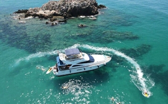 private luxury yacht tour in alanya-4