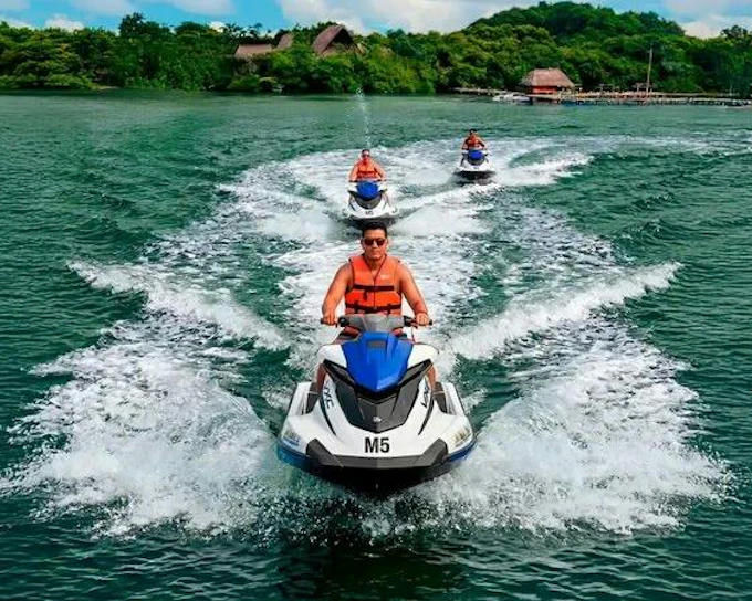 Cancun Jet Ski Ride on Nichupté Lagoon