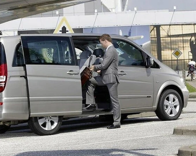 One-Way Private Transfer Service Connecting Taghazout - Marrakesh