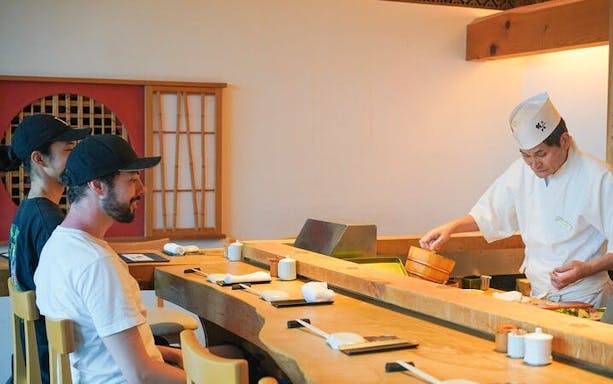 vegan friendly sushi & okonomiyaki shibuya night foodie tour-5