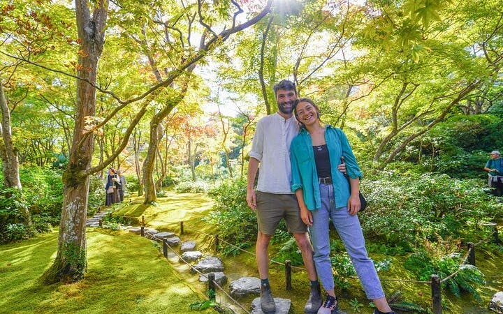tur pietonal prin pădurea de bambus și grădina ascunsă din arashiyama, kyoto-1