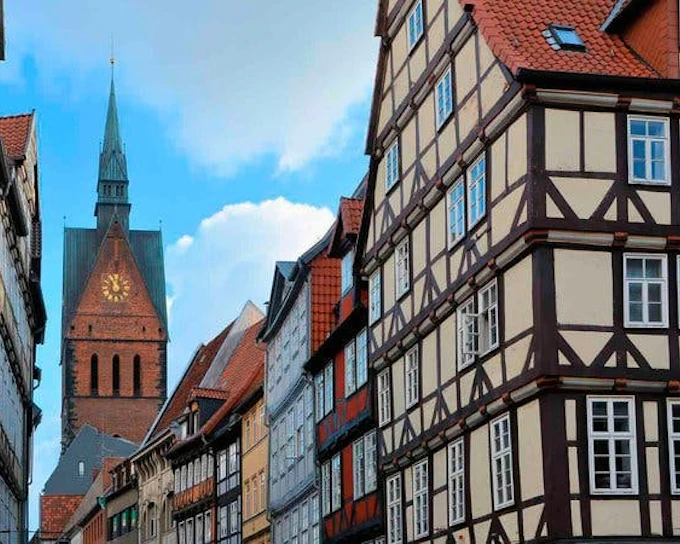 Hannover Self-Guided Walking Tour on Mobile App (Product 53894)
