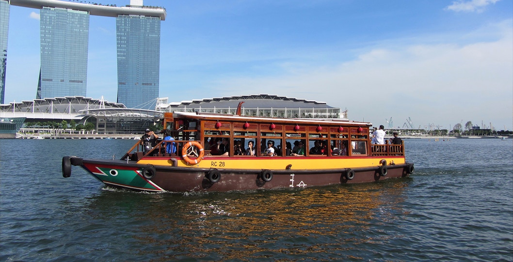 Take a Singapore Cruise and Discover the Surrounding Seas