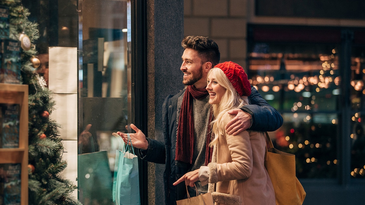 Couple shopping during Christmas