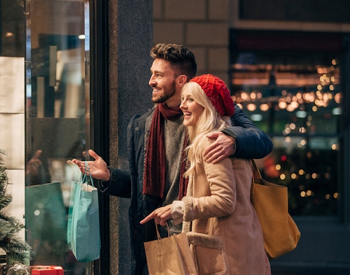 Couple shopping during Christmas