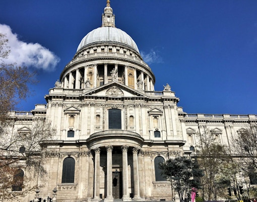 oculus: o olho da catedral de são paulo