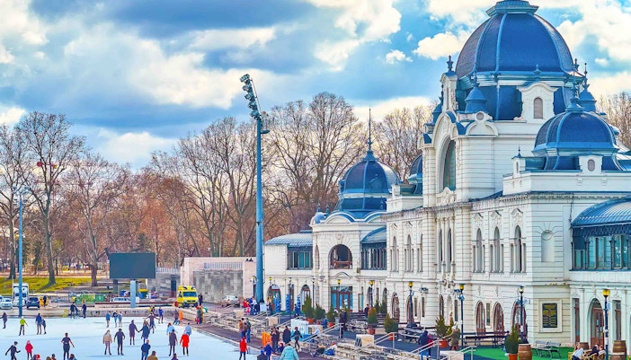 New Year in Budapest - Ice Skate
