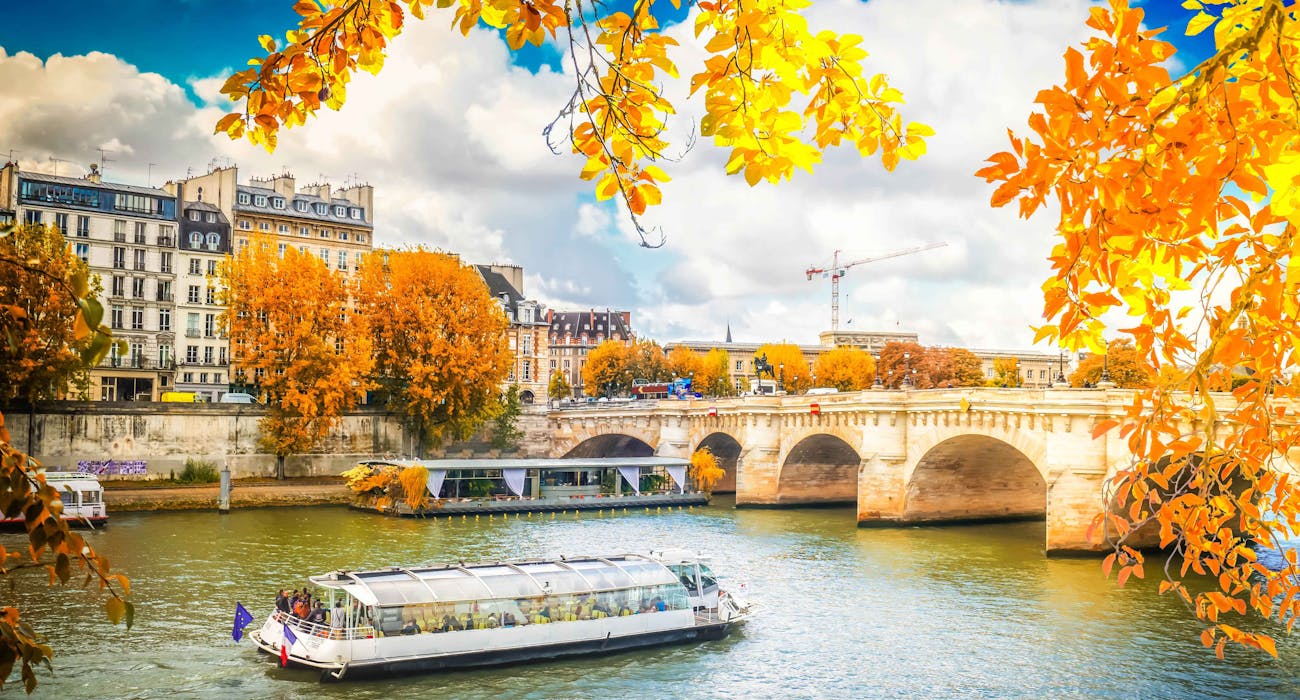 Eiffel Tower tips