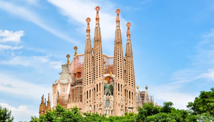 things to do in barcelona - sagrada familia