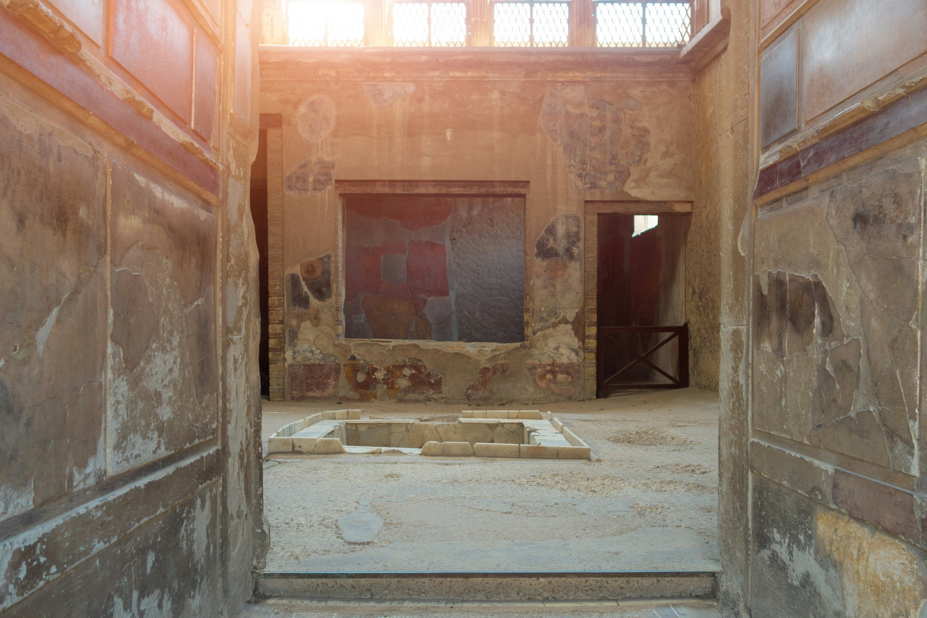 Samnite House ruins in Pompeii showcasing ancient Roman architecture and frescoes.