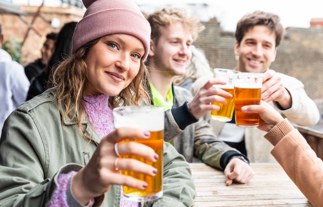 kennedy space center restaurants planet play lounge