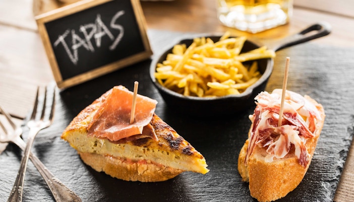 flamenco hotspot offering tapas