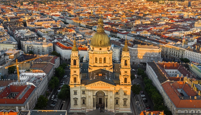 Christmas in Budapest - Sunset at St Stephen's Basilica