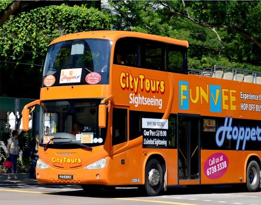 Hop-on Hop-off Stadtrundfahrt